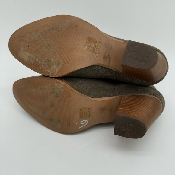 J. Crew “Eaton” Suede Leather Gray/Taupe Heeled Ankle Boots Size 8.5 - Picture 9 of 13